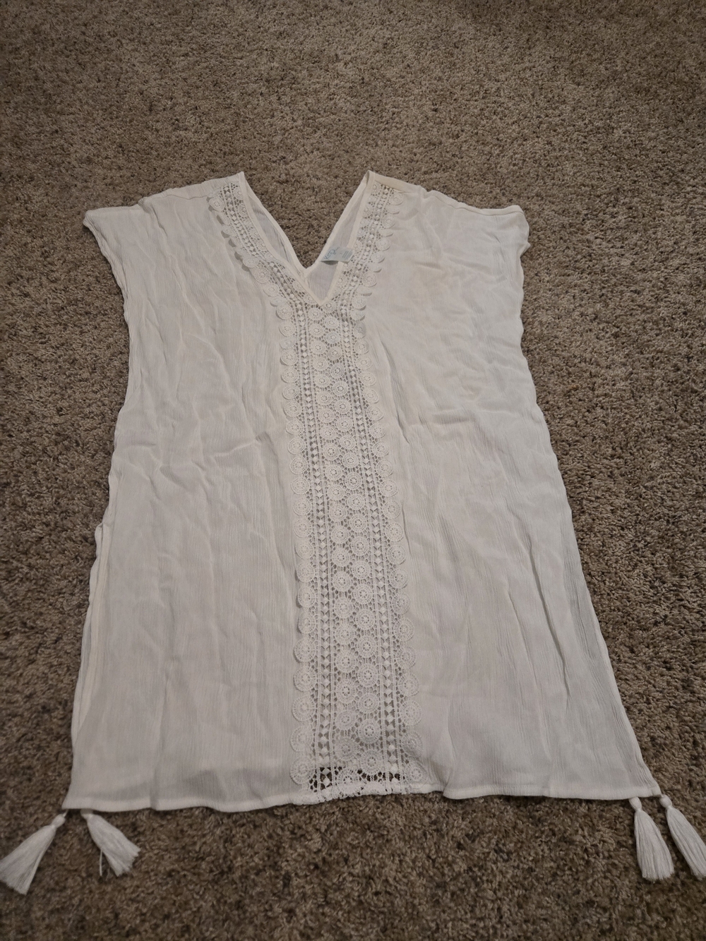 Kona Sol White Crochet-Trim V-Neck Swim Coverup with Tassels